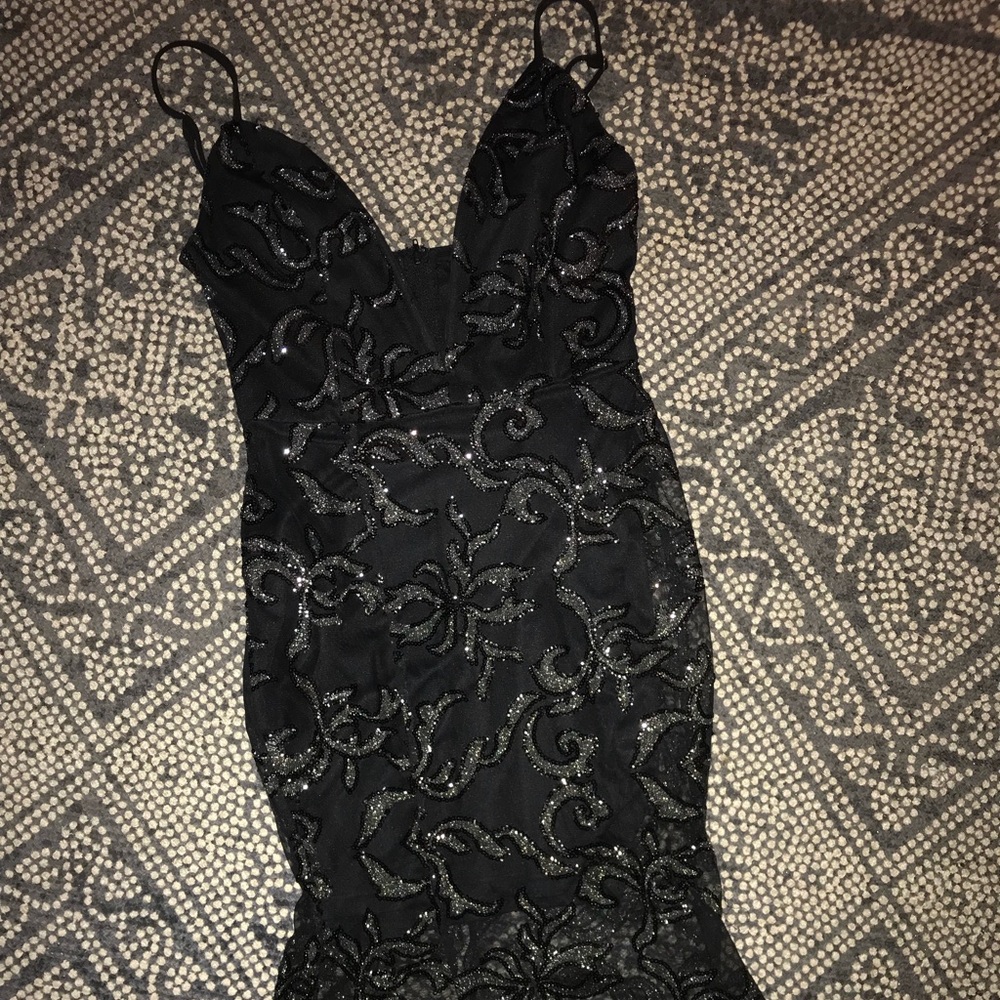 Gorg black lace & sequins dress